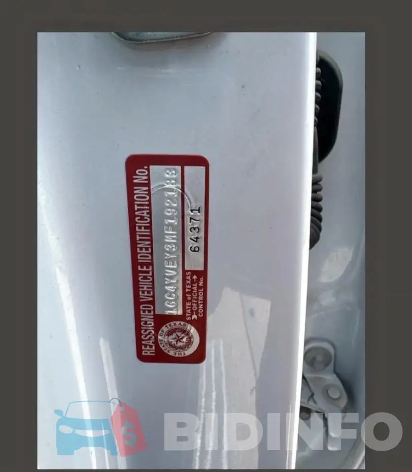 1GC4YVEY3MF192183 Photo# 12