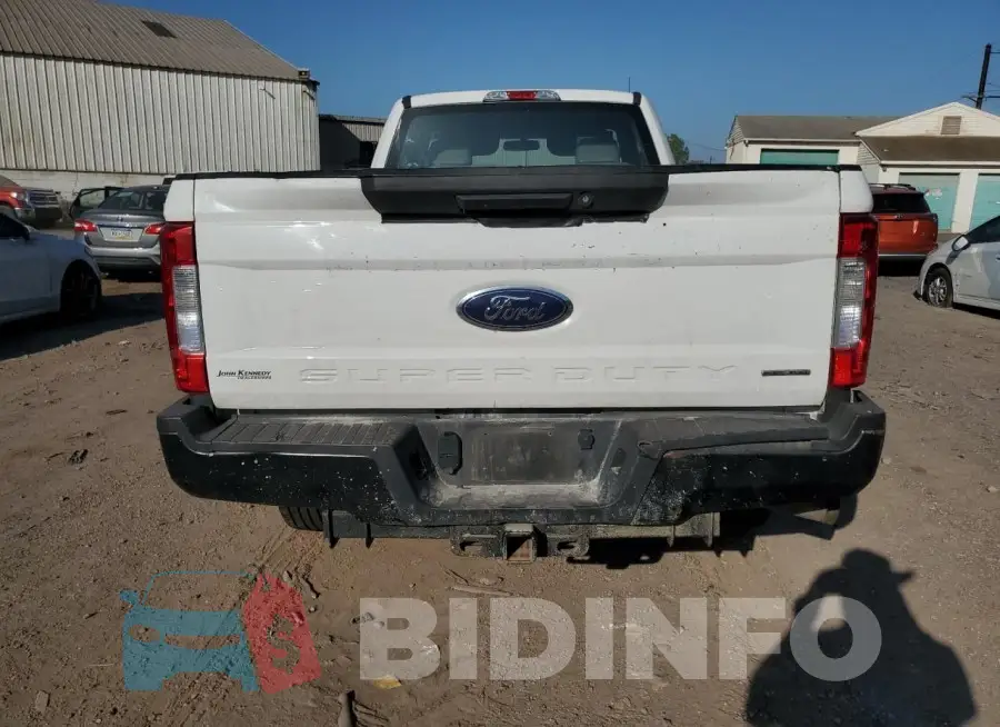 1FTBF2A68KEG63053 Photo# 6