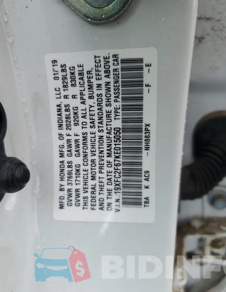 19XFC2F67KE015050 Photo# 12