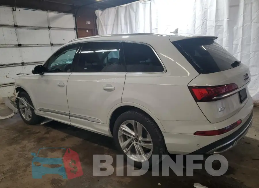 WA1LXBF75RD008152 Photo# 2