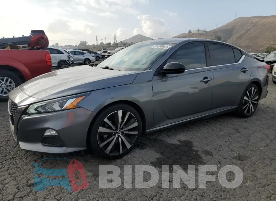 1N4BL4CV1KC166517 Photo# 1