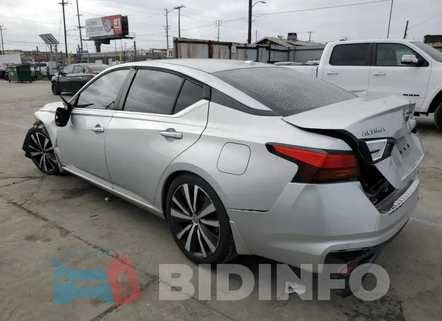 1N4BL4CV2LC102018 Photo# 2