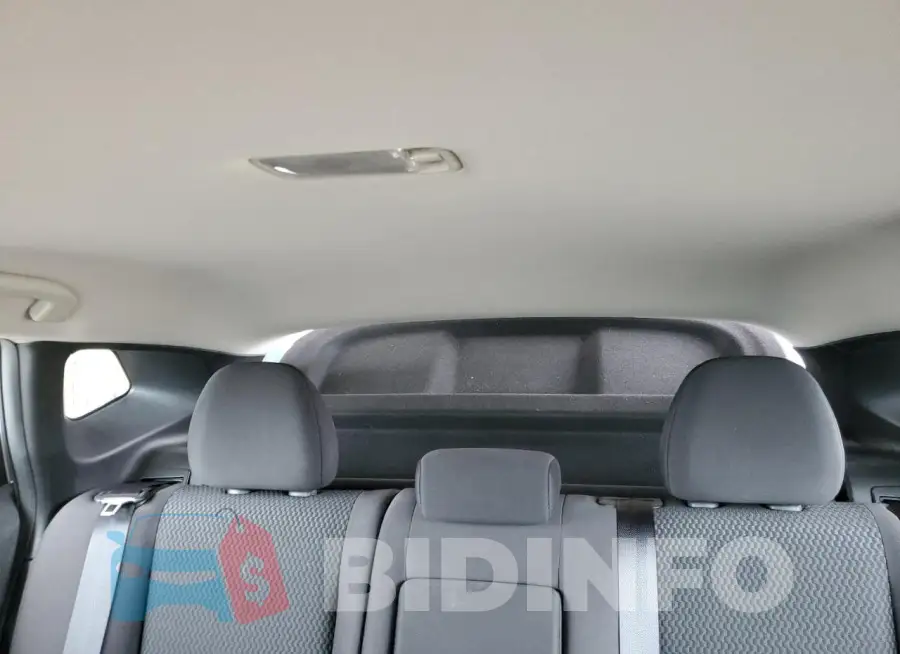 JN1BJ1CP4JW158802 Photo# 10