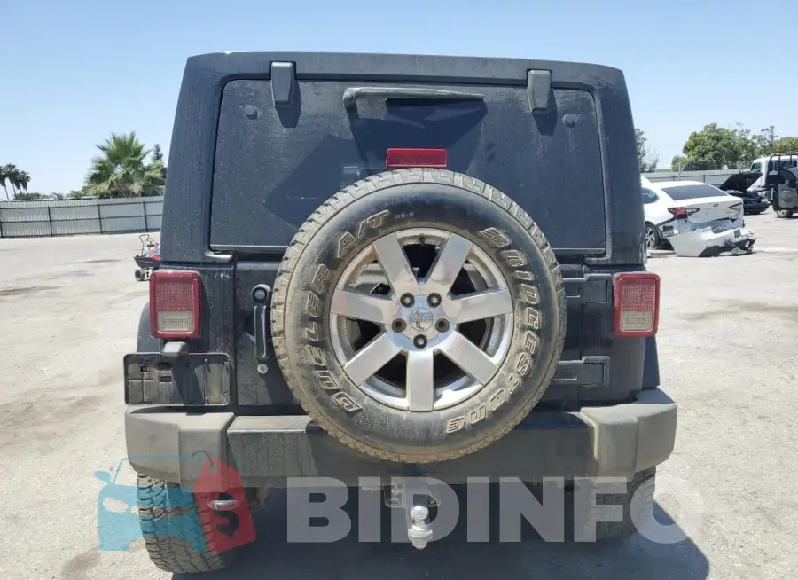 1C4BJWEG3HL614632 Photo# 6