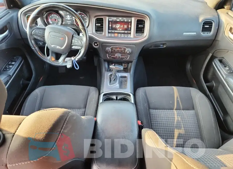 2C3CDXJG3KH757905 Photo# 8
