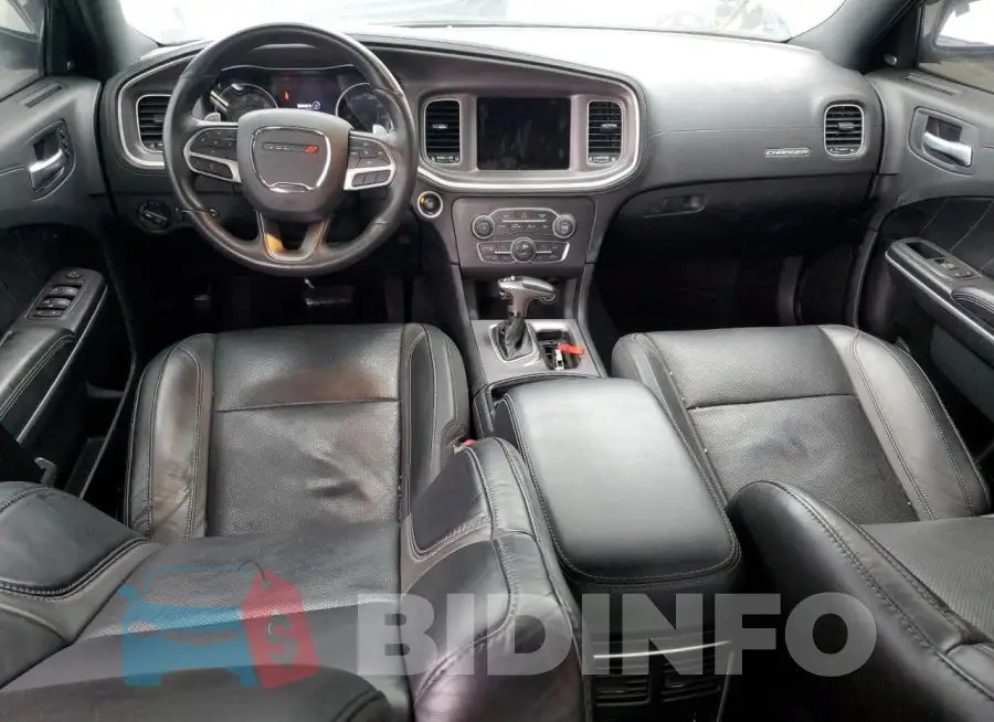 2C3CDXJG8NH139404 Photo# 8