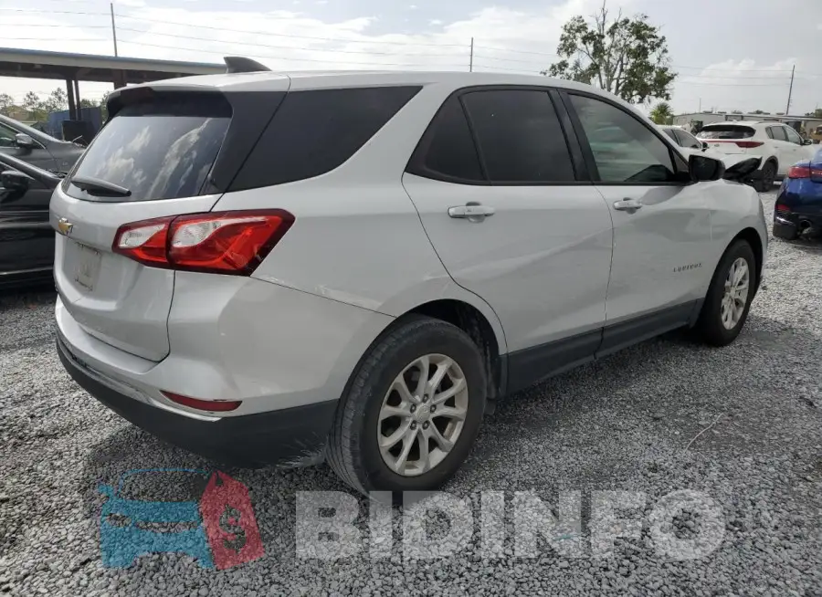 3GNAXHEV8JS639313 Photo# 3