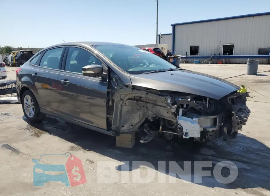 1FADP3F20GL250053 Photo# 4