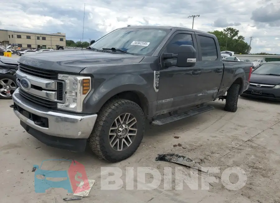 1FT7W2BT6JEC77708 Photo# 1
