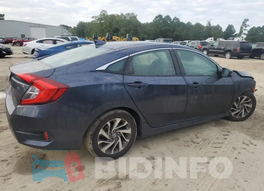 19XFC2F71HE059482 Photo# 3