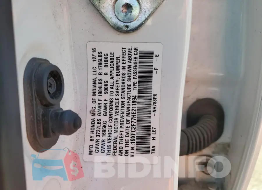 19XFC2F77HE211894 Photo# 12