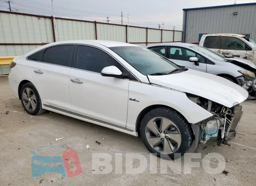 KMHE34L12HA058167 Photo# 4