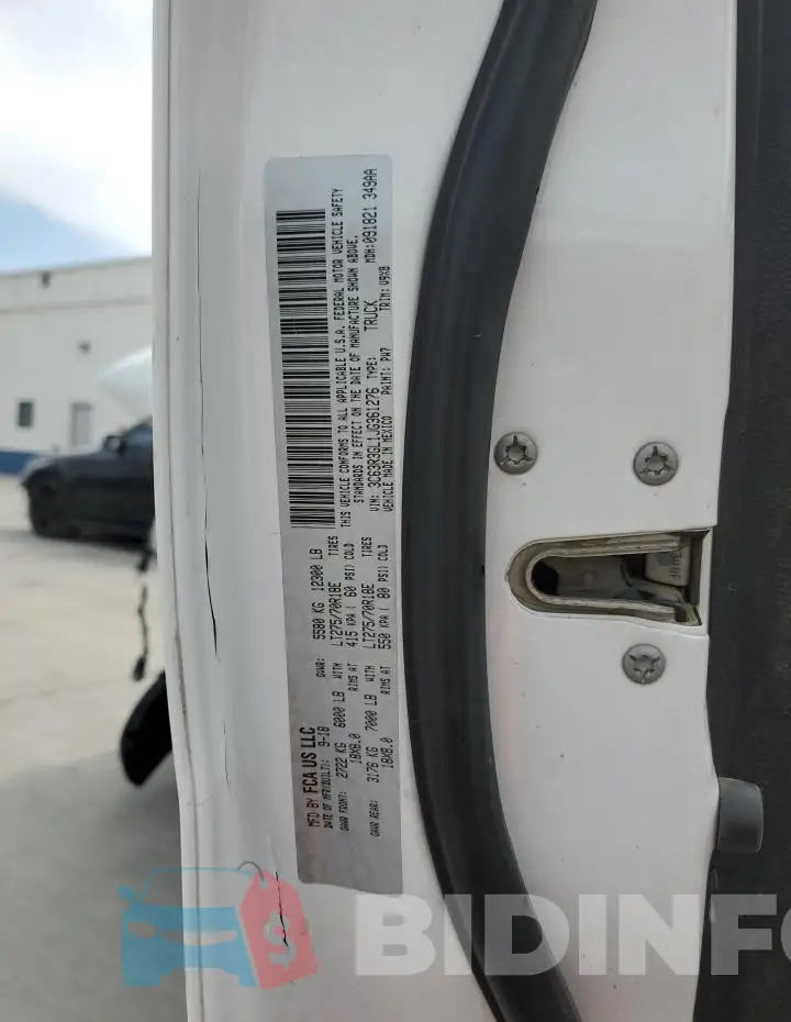 3C63R3GL1JG361276 Photo# 13