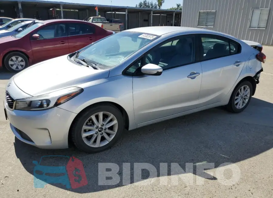 3KPFL4A78HE019385 Photo# 1