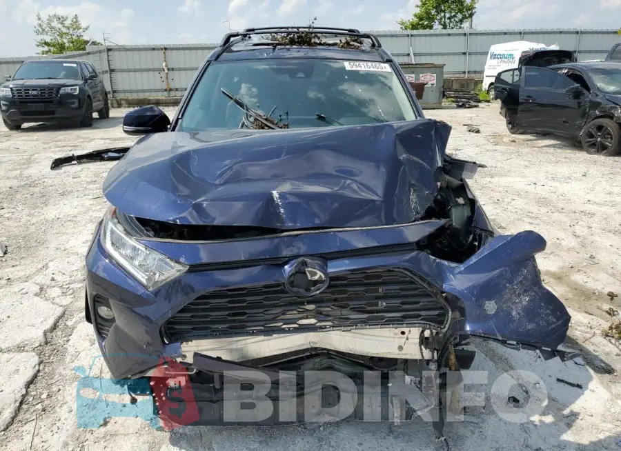 2T3A1RFV7KW049185 Photo# 5