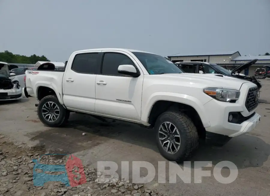 3TMCZ5AN9LM337388 Photo# 4