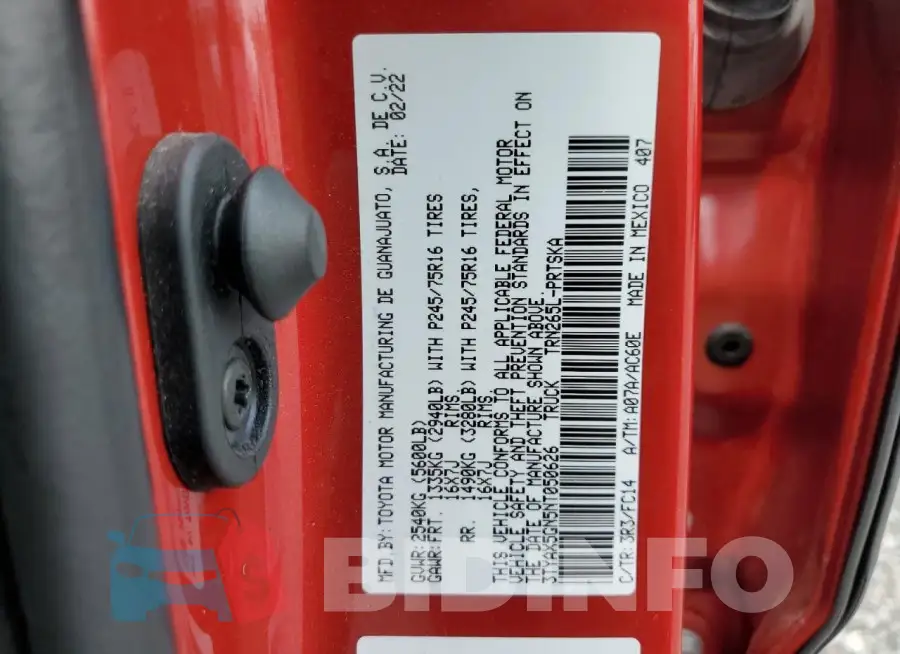 3TYAX5GN5NT050626 Photo# 13