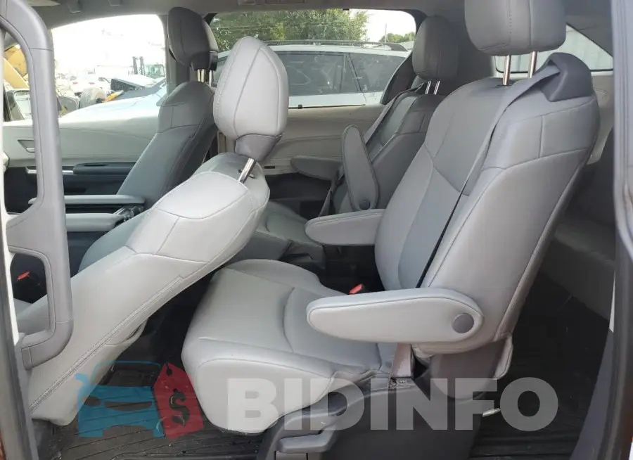 5TDYRKEC3NS098825 Photo# 11
