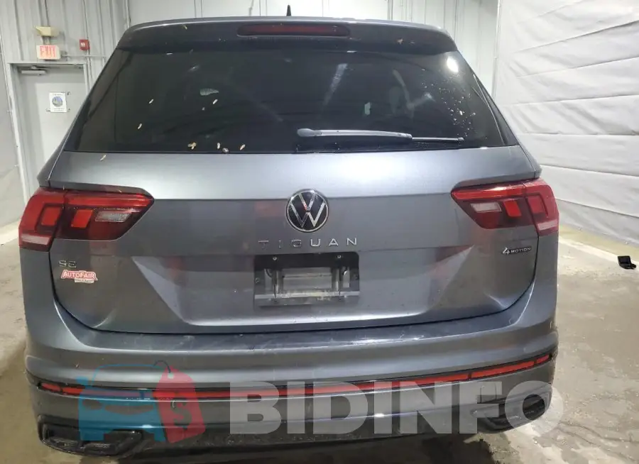 3VV8B7AX6NM026562 Photo# 6