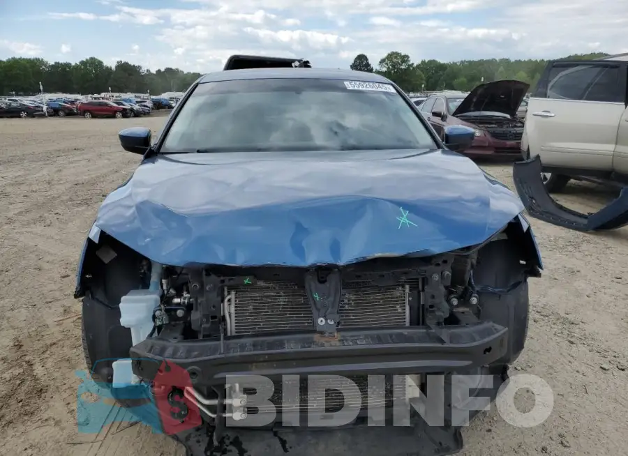 3VW167AJ9HM412488 Photo# 5