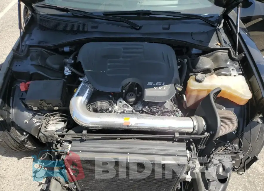 2C3CDXHG4PH504718 Photo# 11