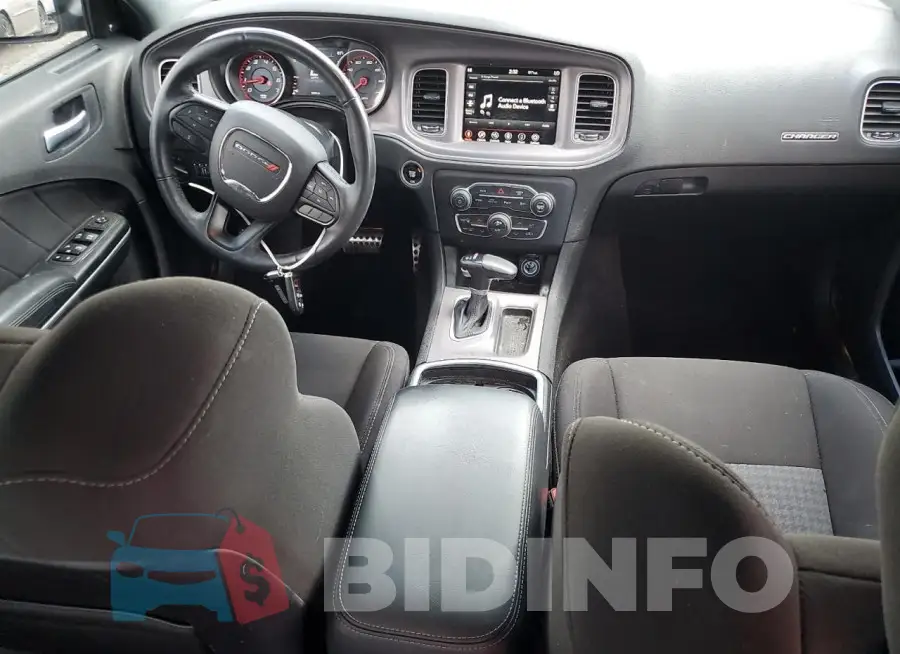 2C3CDXMG4PH640627 Photo# 8