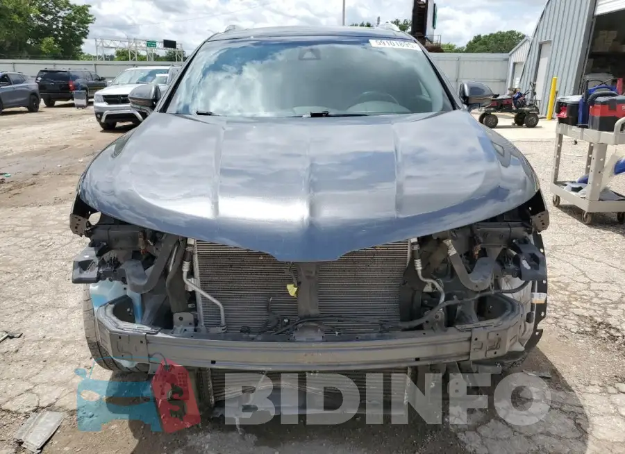 2LMPJ8LP2JBL25462 Photo# 5