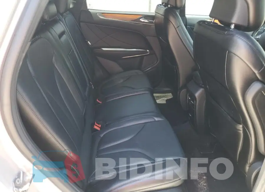 5LMCJ3C92GUJ31111 Photo# 10