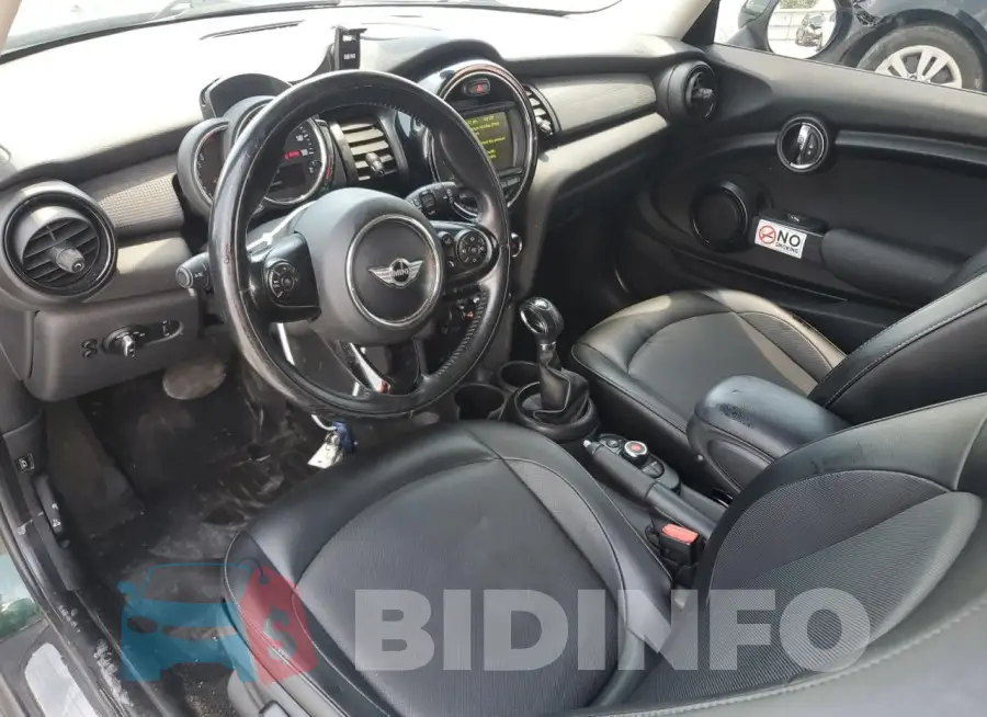 WMWXP5C52J2G62425 Photo# 8