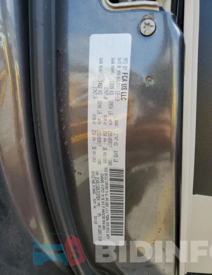 2C4RC1DG9LR157824 Photo# 13