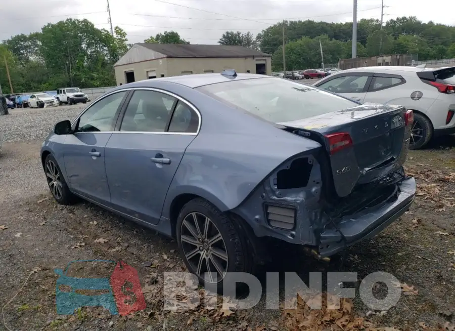 LYV402TK8HB143349 Photo# 2