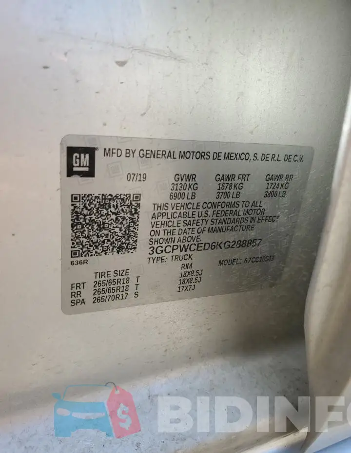 3GCPWCED6KG288857 Photo# 13