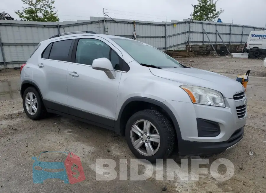 3GNCJLSB5GL272428 Photo# 4