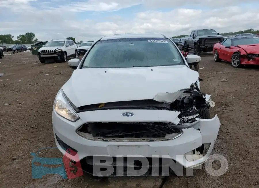 1FADP3F21GL404723 Photo# 5