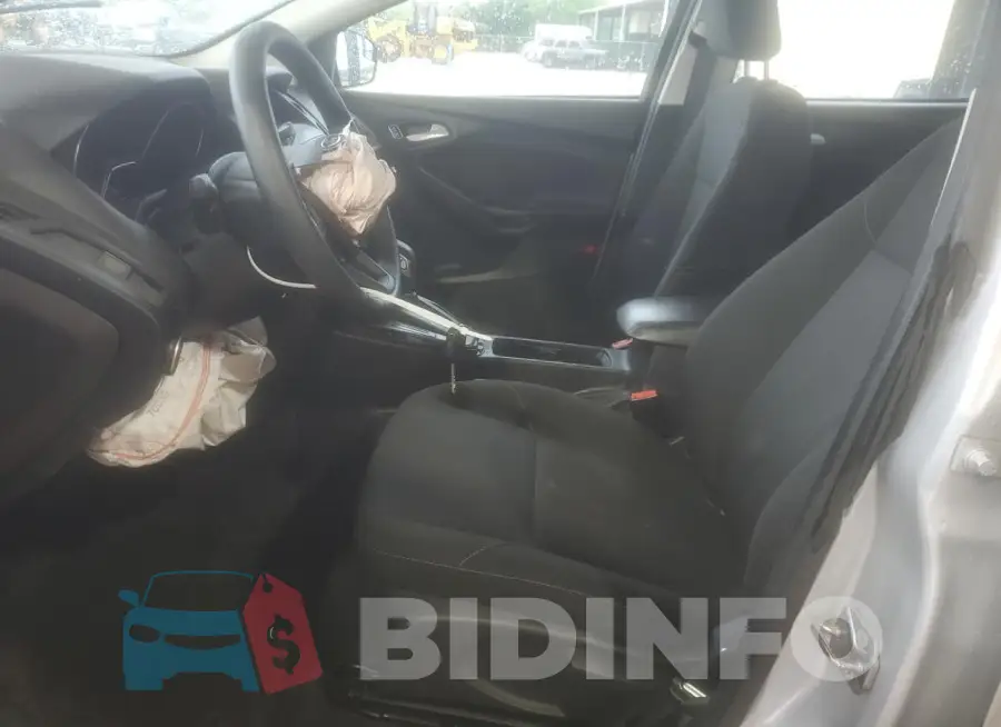 1FADP3F28JL284622 Photo# 7