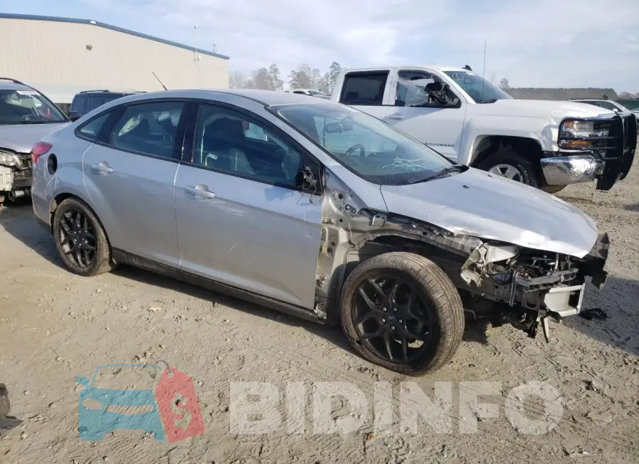 1FADP3F2XGL295257 Photo# 4