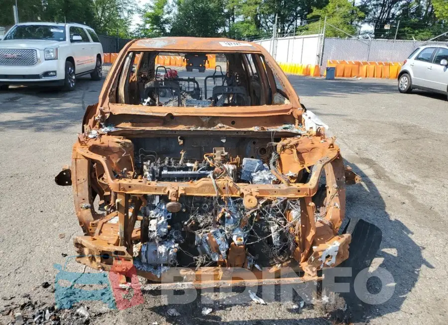 2T3F1RFV8PC357366 Photo# 5