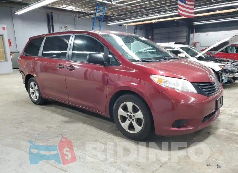 5TDZZ3DC1HS886387 Photo# 4