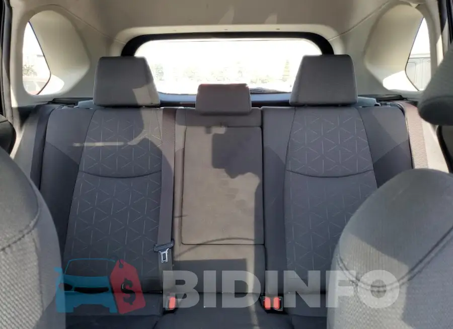 JTMW1RFV3KD016817 Photo# 10