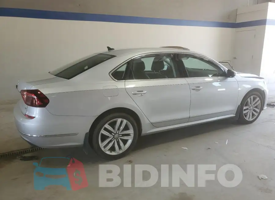 1VWGT7A34HC080367 Photo# 3