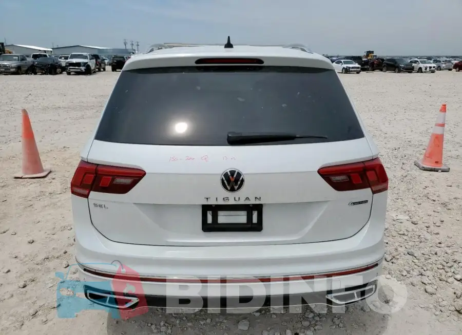 3VV4B7AX8NM079651 Photo# 6