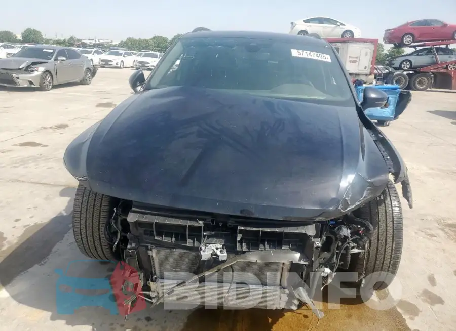 3VVCB7AX8RM156729 Photo# 5