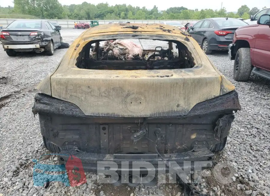 19UDE5G94RA000628 Photo# 6