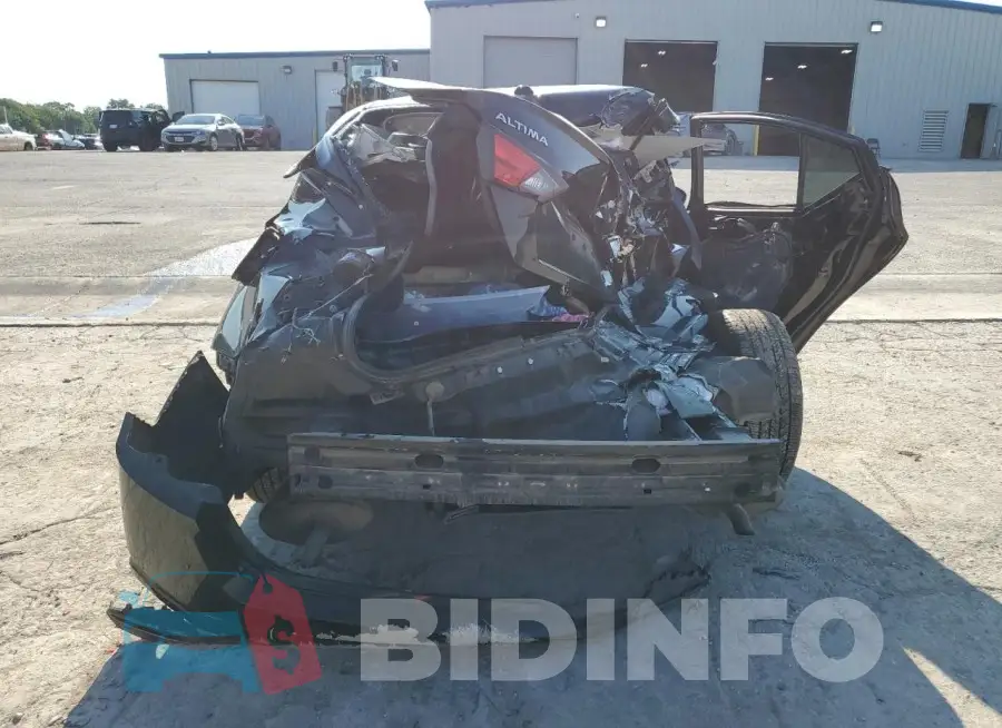 1N4BL4BV6LC246964 Photo# 6