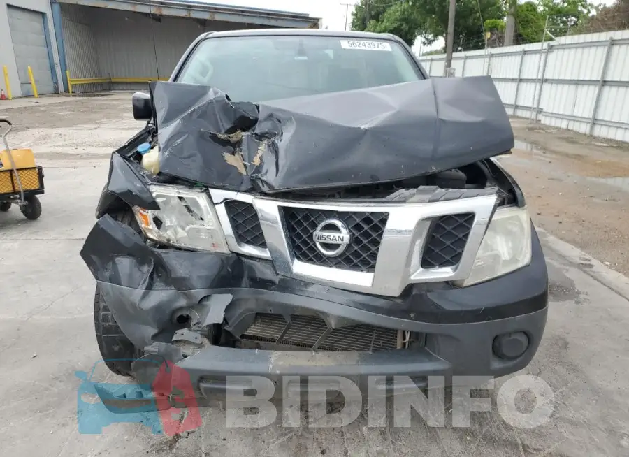 1N6BD0CT0JN744587 Photo# 5