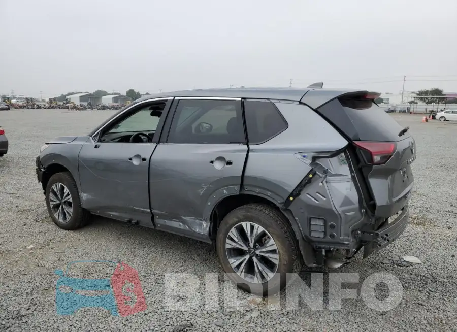 5N1BT3BA5PC821364 Photo# 2