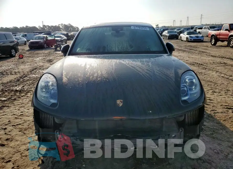 WP1AB2A56JLB35650 Photo# 5
