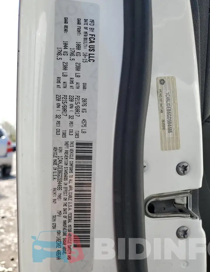 1C4NJDEB6GD594486 Photo# 12