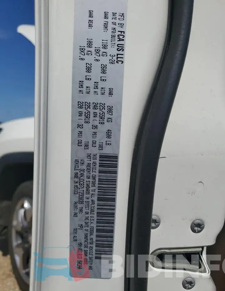3C4NJDCB7LT233839 Photo# 13