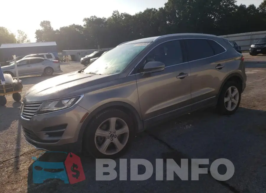 5LMCJ1D98GUJ20472 Photo# 1